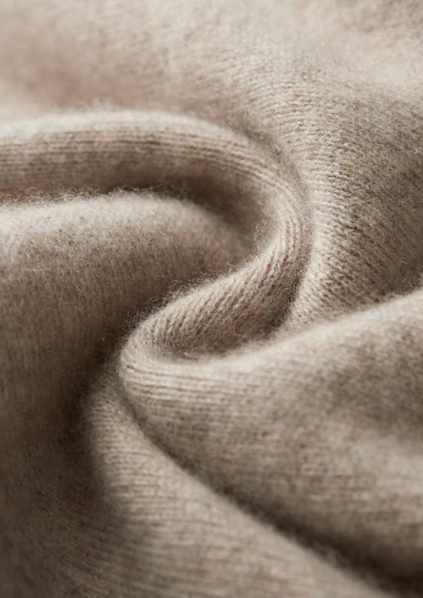 PURE EXTRA-FINE MERINO WOOL SAND LUZZO SET