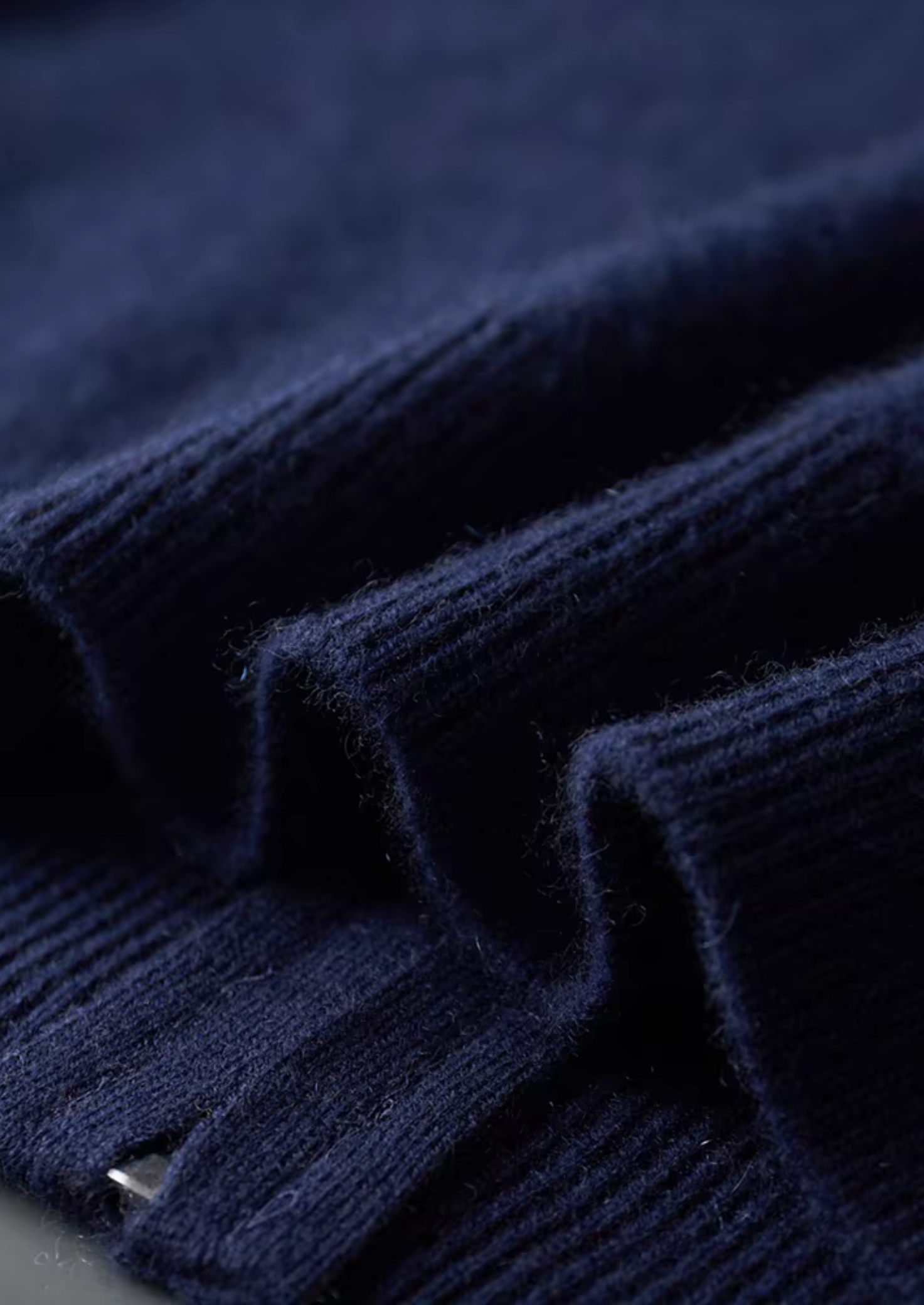 PURE EXTRA-FINE MERINO WOOL NAVY BLUE DAMIEN SET