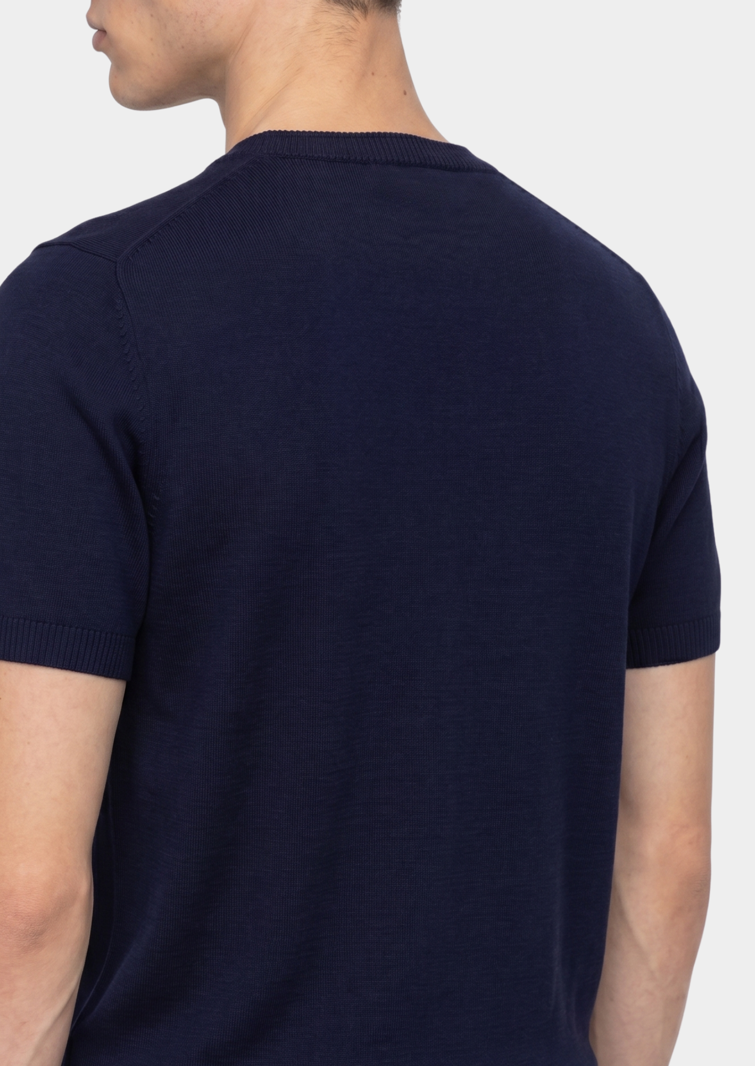 ESSENTIAL NAVY BLUE KNITTED CREWNECK T-SHIRT